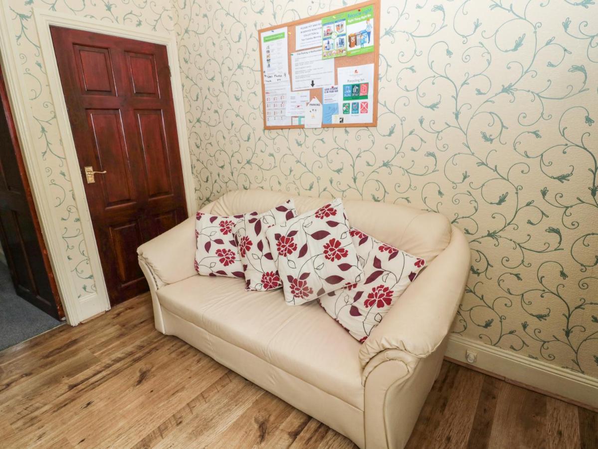 Coquet Cottage Амбъл Екстериор снимка