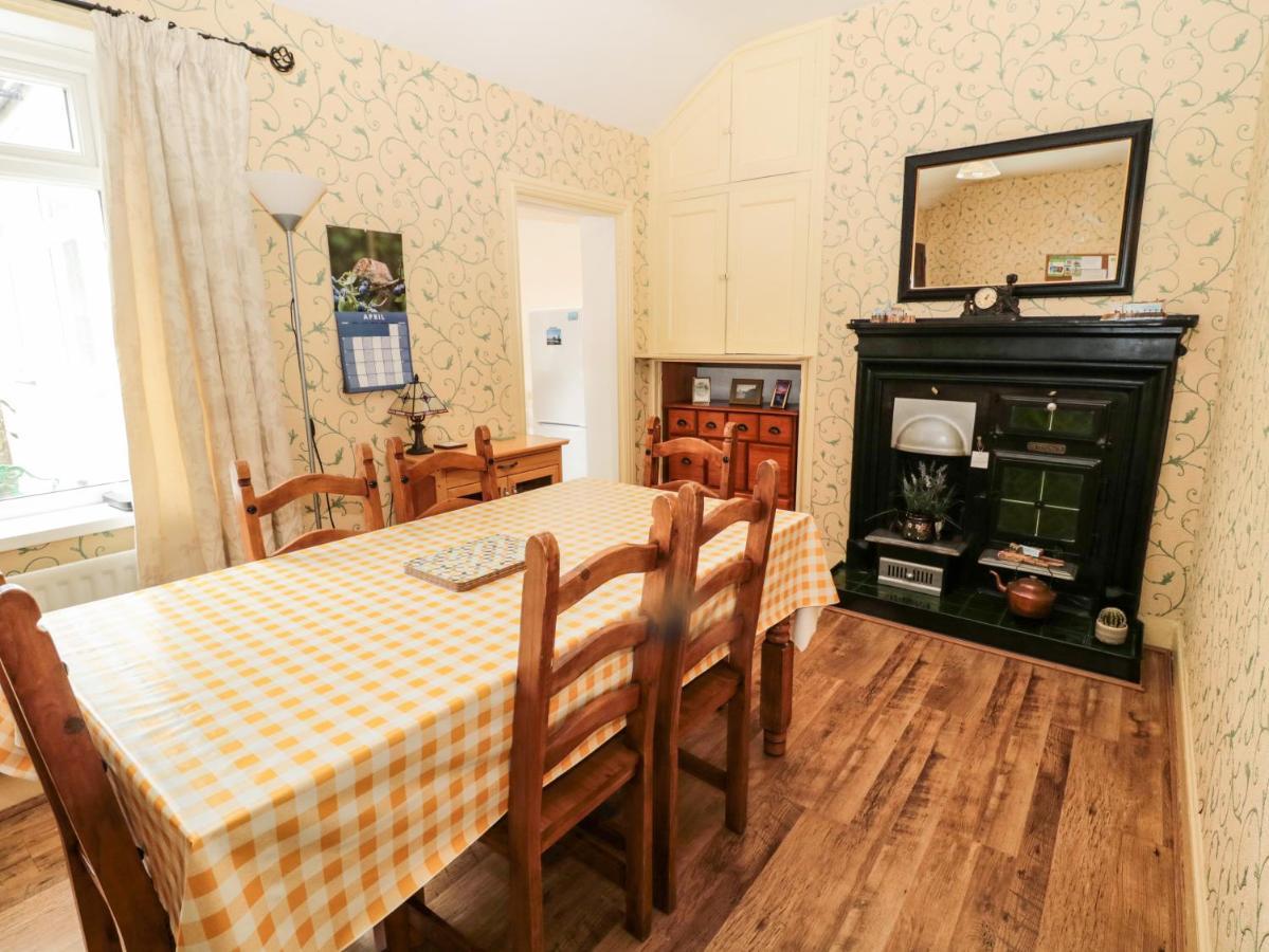 Coquet Cottage Амбъл Екстериор снимка
