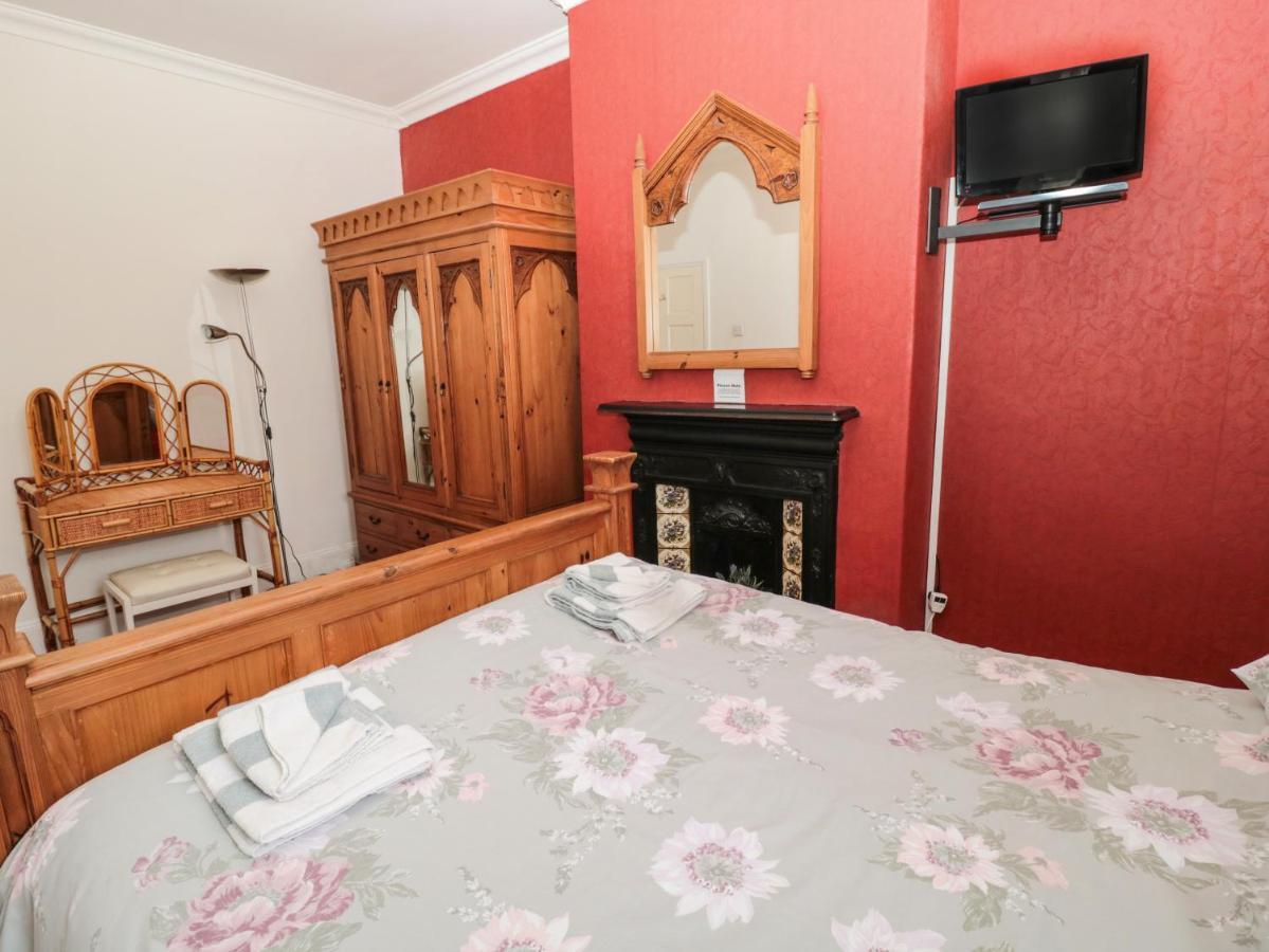 Coquet Cottage Амбъл Екстериор снимка